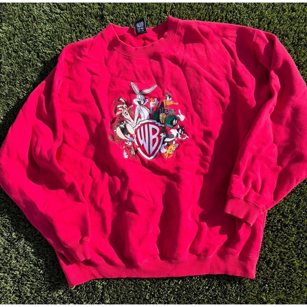 Warner Bros Looney Tunes VINTAGE Sweatshirt Embroidered Medium‎ Red  Bugs Bunny